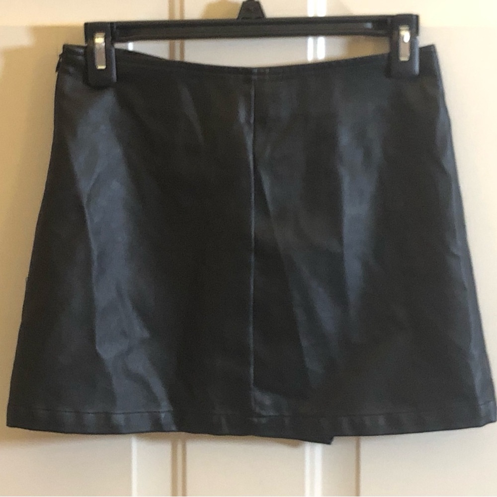 Woman’s Size S The Kript Black Mini Skirt